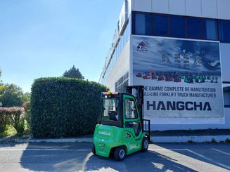 Четырехопорные погрузчики Hangcha XC25i