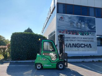 Четырехопорные погрузчики Hangcha XC25i