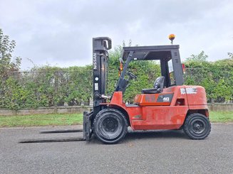 Четырехопорные погрузчики Nissan F04D40Q