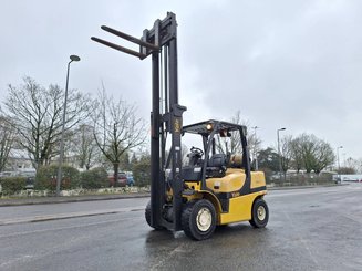 Четырехопорные погрузчики Yale GLP40VX5
