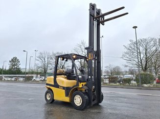 Четырехопорные погрузчики Yale GLP40VX5