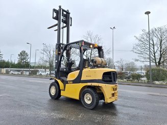 Четырехопорные погрузчики Yale GLP40VX5
