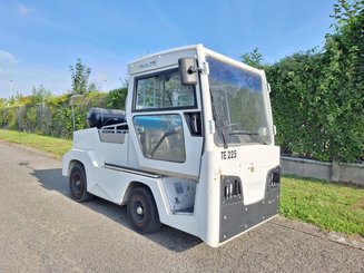 Буксировочного тягача Charlatte TE225