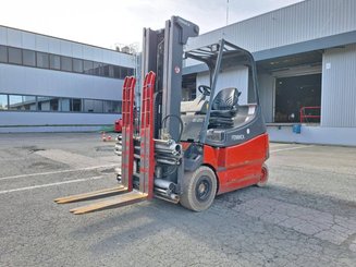 Single-Double Pallet Handler Seith DPK25C