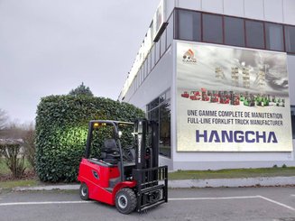 Четырехопорные погрузчики Hangcha AE15