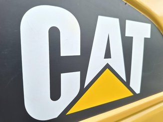 Четырехопорные погрузчики Caterpillar GP35 NTD