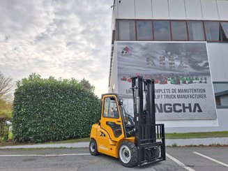 Четырехопорные погрузчики Hangcha XE35i (CPD35-XEY2-SI)