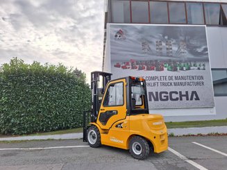 Четырехопорные погрузчики Hangcha XE35i (CPD35-XEY2-SI)