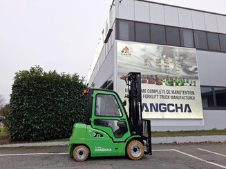 Электрический погрузчик Hangcha XC35Hi-2 (CPD35-XCY2H-SI)