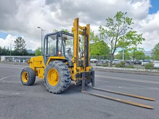 Внедорожный погрузчик JCB 930-2 - 1