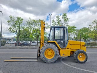 Внедорожный погрузчик JCB 930-2 - 4