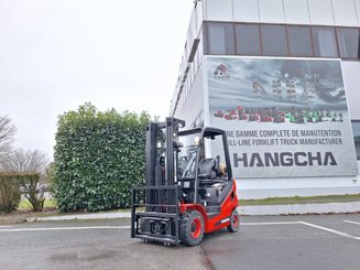 Четырехопорные погрузчики Hangcha XF18G-2
