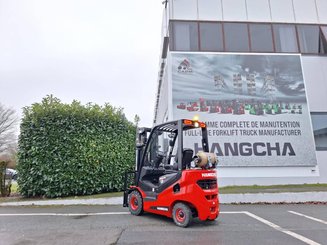 Четырехопорные погрузчики Hangcha XF18G-2