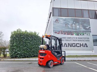 Четырехопорные погрузчики Hangcha XF18G-2