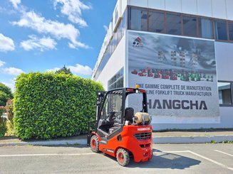 Четырехопорные погрузчики Hangcha XF18G-2