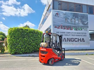 Четырехопорные погрузчики Hangcha XF18G-2