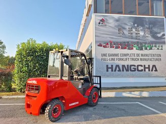Четырехопорные погрузчики Hangcha XF50D
