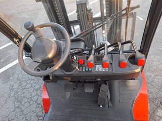 Четырехопорные погрузчики Hangcha XF25G-2