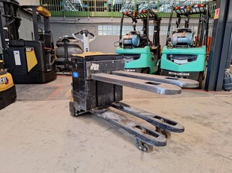 Гидростатический Caterpillar NPP20N2