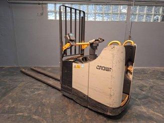 Трехсекционная Crown WT3040