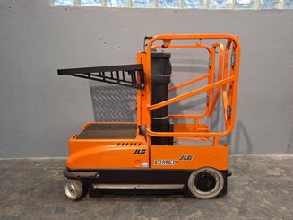 Строительный подъёмник с вертикальной мачтой JLG 10MSP