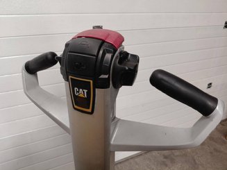 Гидростатический Caterpillar NPP20N2 - 7