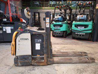 Штабелеры с электроприводом Crown DT3040 2.0