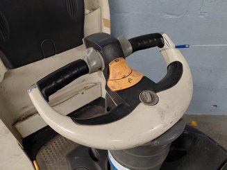Трехсекционная Crown WT3040 2.00