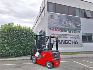 Четырехопорные погрузчики Hangcha AE18