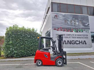 Четырехопорные погрузчики Hangcha AE18