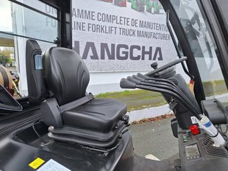 Четырехопорные погрузчики Hangcha XF35G-2