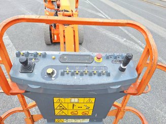 Коленчатые подъемники JLG E300AJP