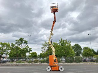 Коленчатые подъемники JLG E300AJP