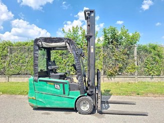 Трехопорные погрузчики Hangcha A3W20