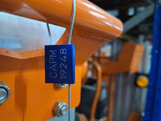 Строительный подъёмник с вертикальной мачтой JLG TOUCAN DUO