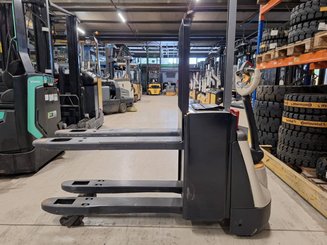 Гидростатический Crown WP3080