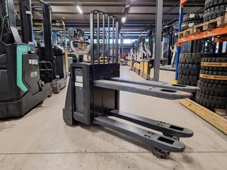 Гидростатический Crown WP3080