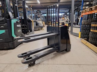 Гидростатический Crown WP3080