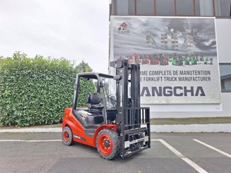 Четырехопорные погрузчики Hangcha XF35D-2 - 1
