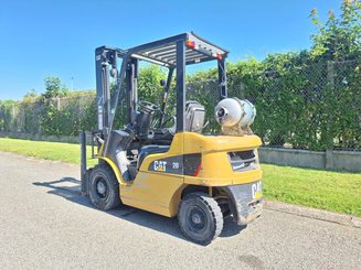 Четырехопорные погрузчики Caterpillar GP20NT