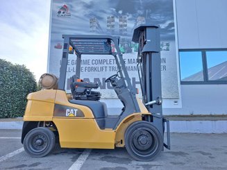 Четырехопорные погрузчики Caterpillar GP30NT - 4