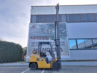 Четырехопорные погрузчики Caterpillar GP30NT - 6