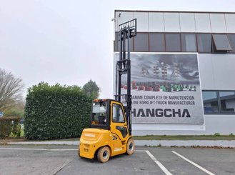 Четырехопорные погрузчики Hangcha XE25