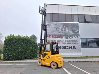 Четырехопорные погрузчики Hangcha XE25