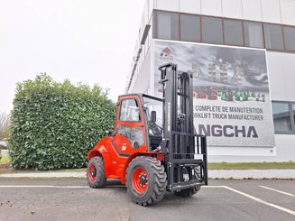 Внедорожный погрузчик Hangcha TT30-4