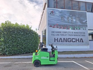 Tow tractor Hangcha QDD90-XD3i