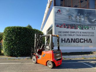 Четырехопорные погрузчики Hangcha AE20C