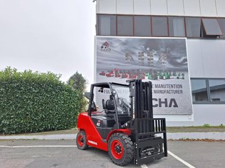 Четырехопорные погрузчики Hangcha XF45G