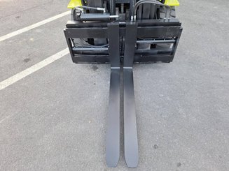 Четырехопорные погрузчики Clark GEX40 - 13