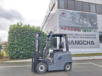 Четырехопорные погрузчики Hangcha AE15